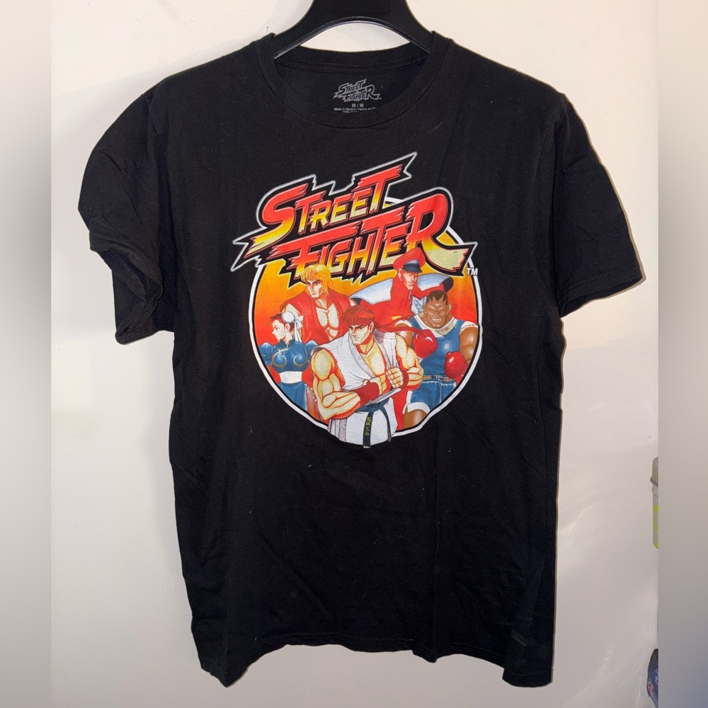 Street Fighter size medium